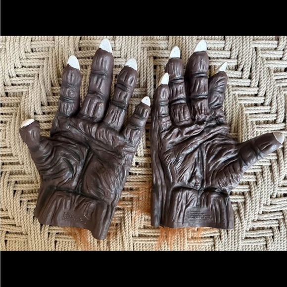 Brown Werewolf Monster Costume Gloves with Faux Fur Cosplay Adult Teen Size - Picture 2 of 4